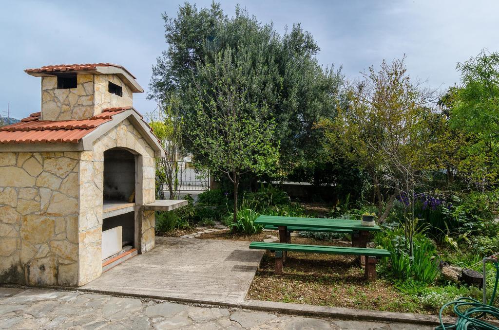 אורביץ Apartments Leo מראה חיצוני תמונה