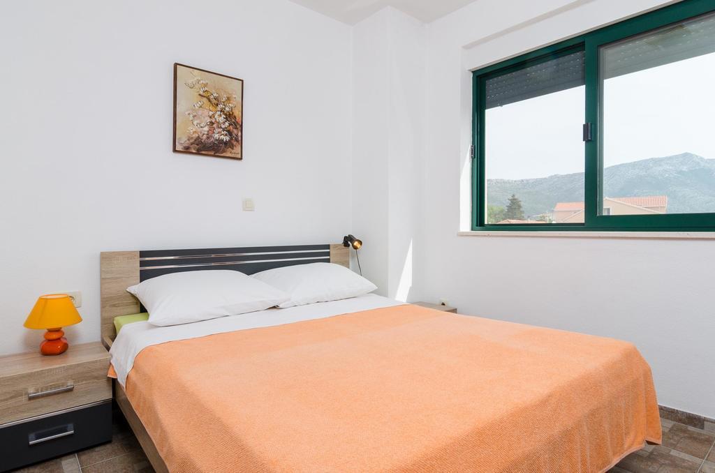 אורביץ Apartments Leo מראה חיצוני תמונה
